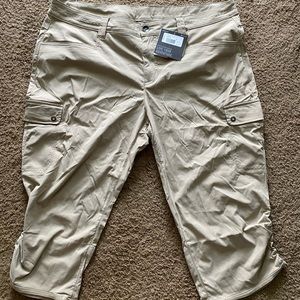 Eddie Bauer Capri